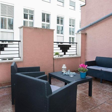 בודפשט Apartment With Big Terrace מראה חיצוני תמונה