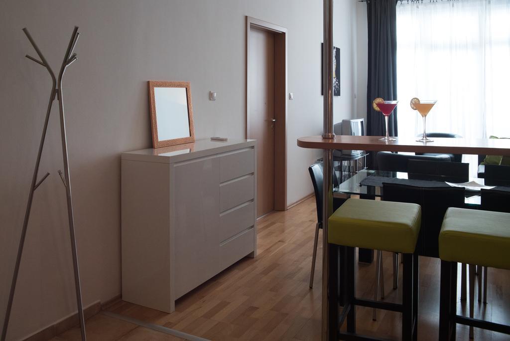 בודפשט Apartment With Big Terrace מראה חיצוני תמונה