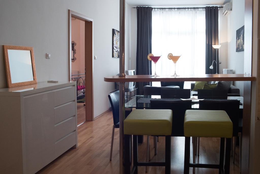 בודפשט Apartment With Big Terrace מראה חיצוני תמונה