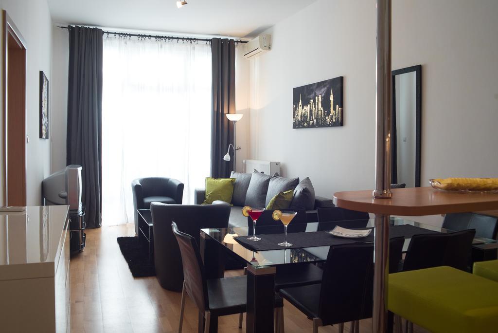 בודפשט Apartment With Big Terrace מראה חיצוני תמונה