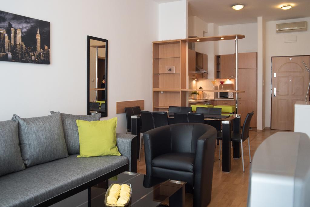 בודפשט Apartment With Big Terrace מראה חיצוני תמונה