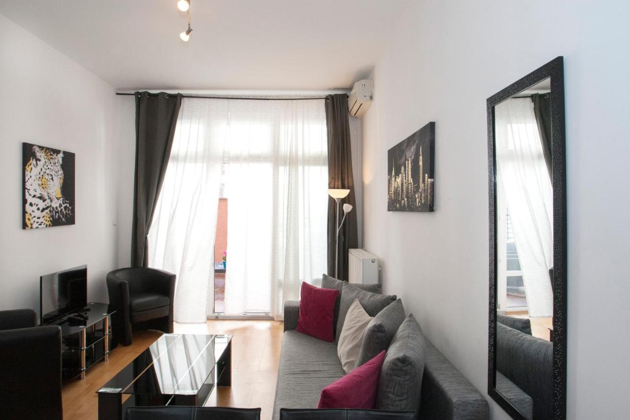 בודפשט Apartment With Big Terrace מראה חיצוני תמונה